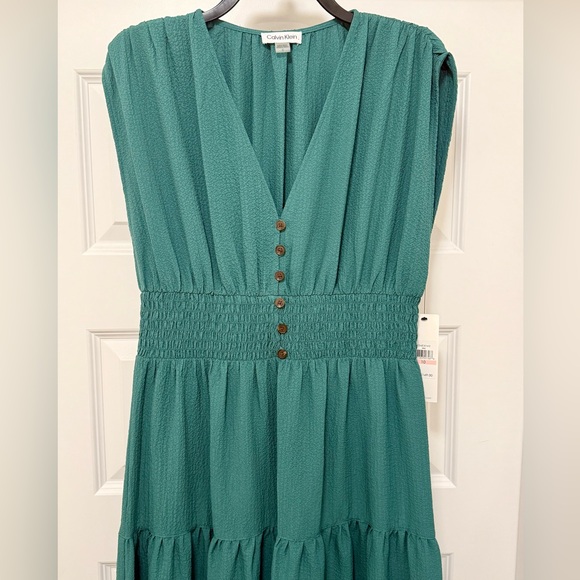 Calvin Klein Green Maxi Dress with V-Neck - Picture 3 of 7